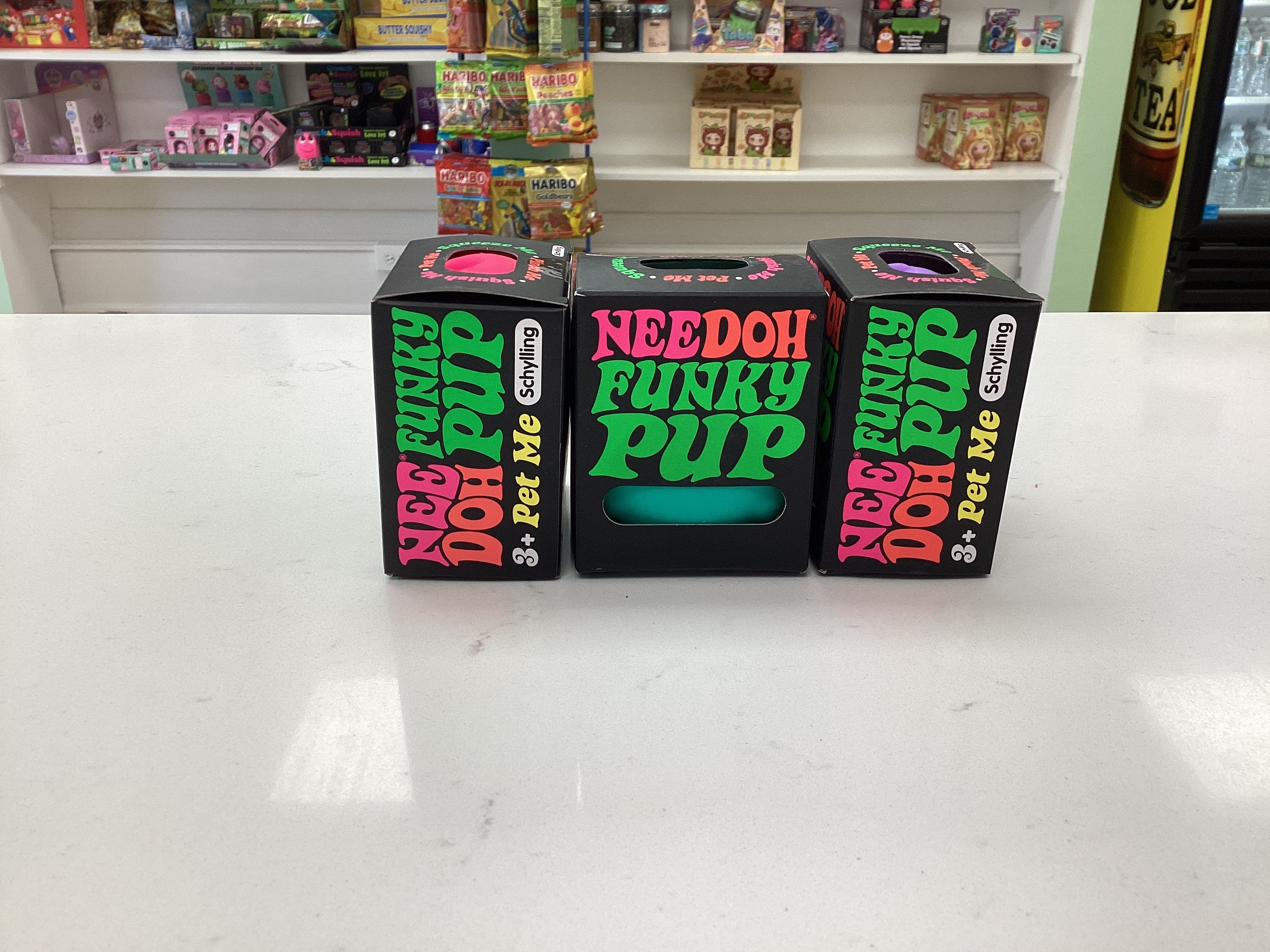 NEEDOH FUNKY PUP